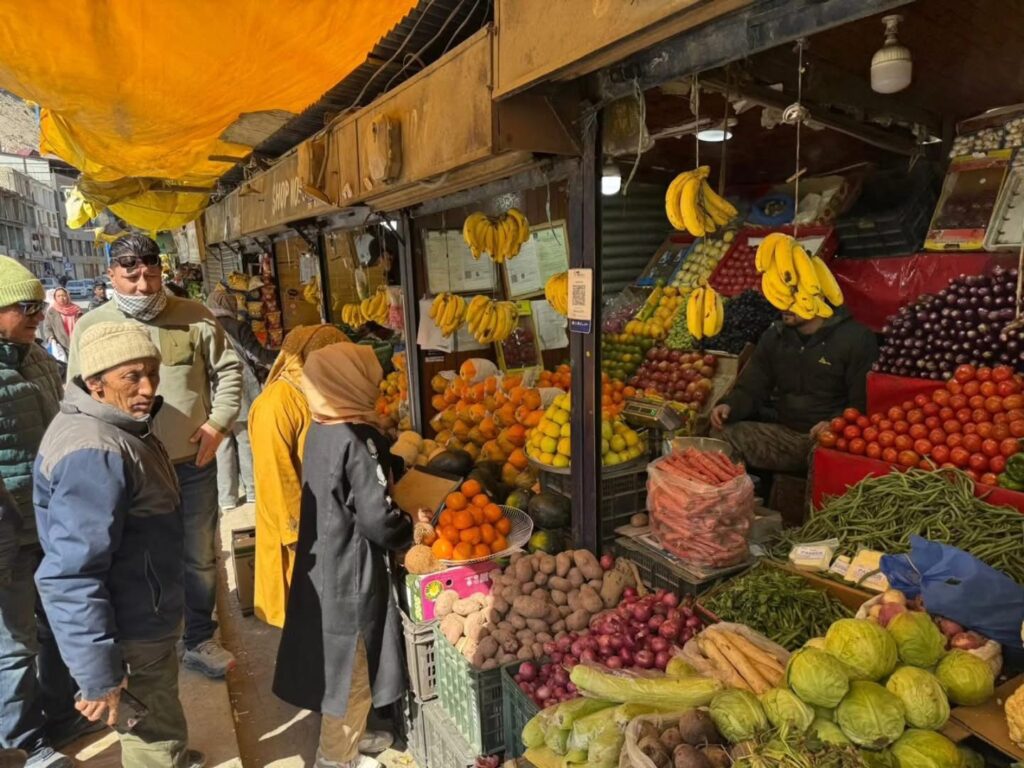 Joint Enforcement Drive in Kargil Markets: Expired Food Seized, Violations Booked to Ensure Consumer Safety