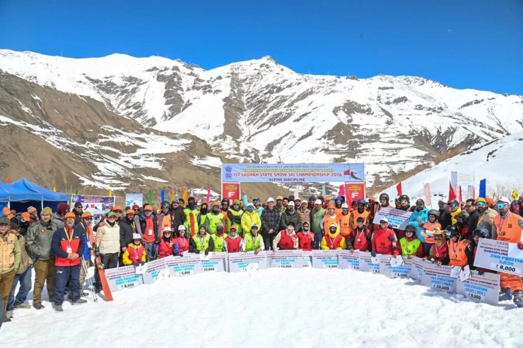 CEC Kargil Attends Closing Ceremony of First-Ever State Snow Ski Championship at Umba Yakza