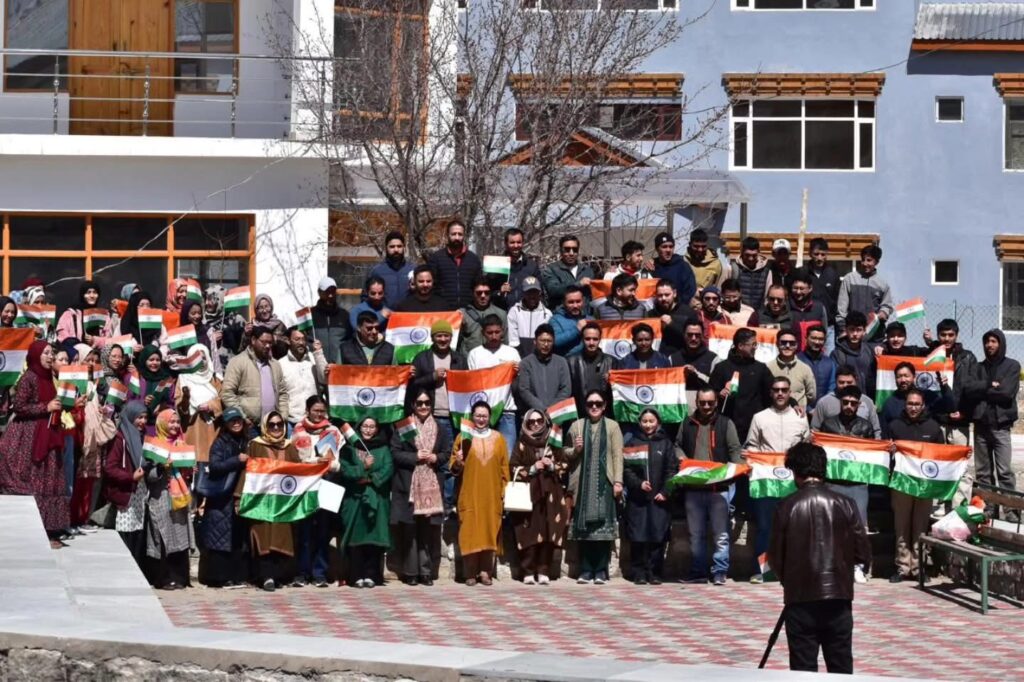 GDC Kargil Commemorates Shaheed Divas on 150 Years of National Song “Vande Mataram” with Enthusiastic Participation