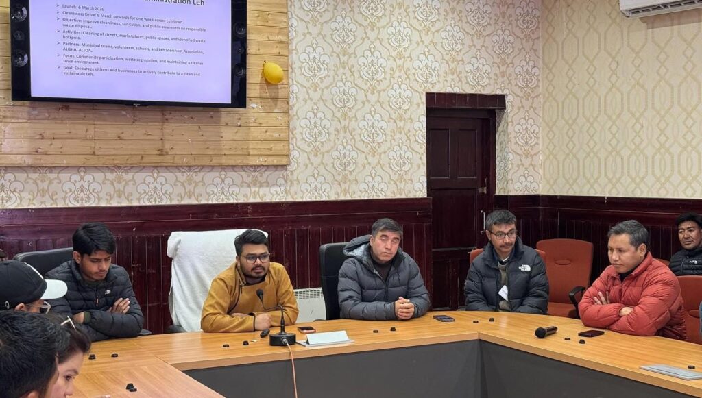 Launch of Cleanliness Drive in Leh District “གླེ་ལགས་མོ།” (LehgLagsmo)