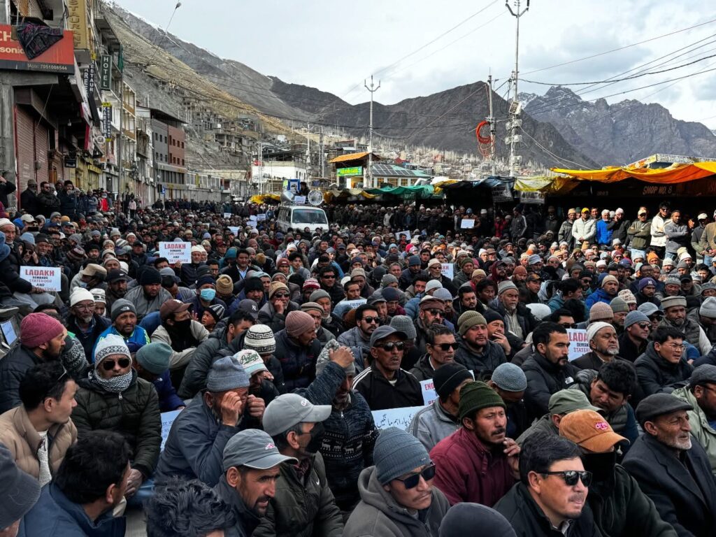 Kargil Echoes with Thousands of Voices as Ladakh Pushes Forward Its Long-Pending Demands Sixth Schedule Demand Intensifies Following Call by Ladakh Apex Body–KDA Alliance