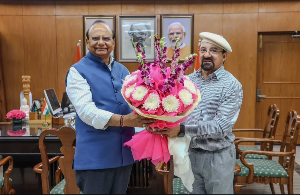 CEC Kargil Meets Newly Appointed Lieutenant Governor Vinai Kumar Saxena; Discusses Developmental Agenda