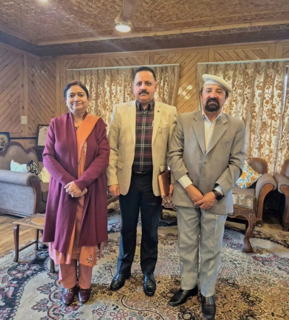 CEC Dr. Mohd Jaffer Akhoon Meets Vice Chancellor University of Kashmir and Director SKIMS