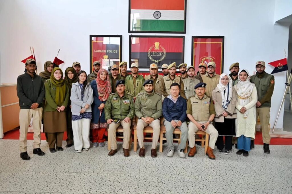 05 𝐃𝐚𝐲 𝐏𝐡𝐨𝐭𝐨𝐠𝐫𝐚𝐩𝐡𝐲 𝐖𝐨𝐫𝐤𝐬𝐡𝐨𝐩 organised by District Police Kargil concluded successfully