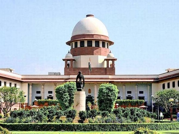 Supreme Court Issues Notice to Centre & NTA Over NEET-UG 2026 Paper Leak Pleas