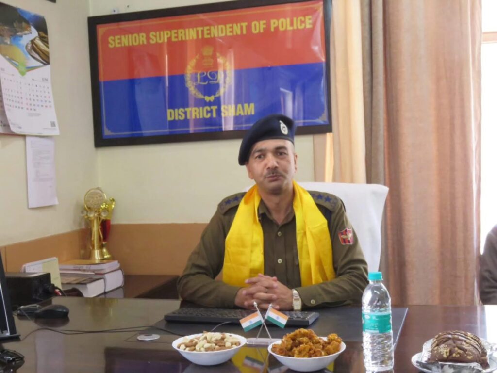 Aijaz Malik (JKPS) Assumes Charge as Superintendent of Police, Sham District.
