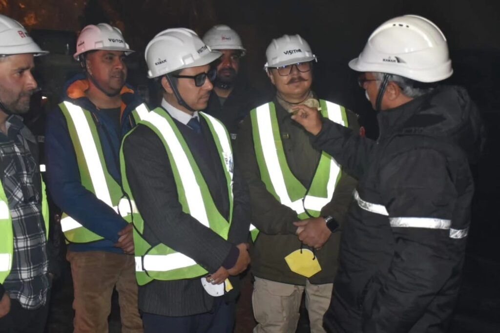 DC Drass visits Eastern Portal of Zojila Tunnel project; lauds sincere efforts of officials/workers of MEIL