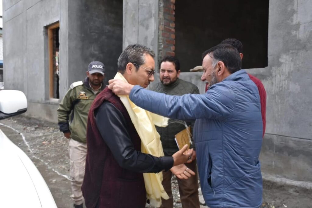 DC Drass visits Animal Husbandry Office, Inspects ongoing works & interacts with staff