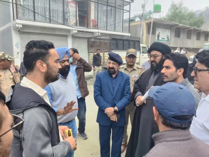 CEC Kargil Dr. Jaffer Akhoon Inspects Ongoing Road Construction and Widening Works in Sankoo