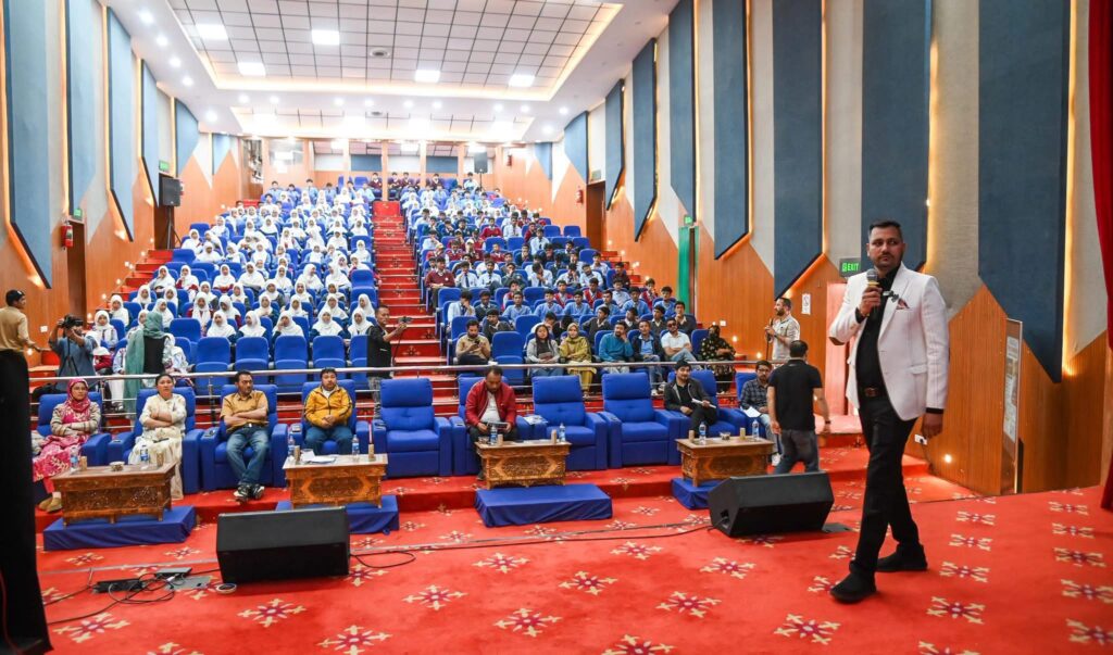 Career Defence School Concludes Two-Day Career Seminar in Leh & Kargil, Opening Doors to IIT, NDA for UT Ladakh Students