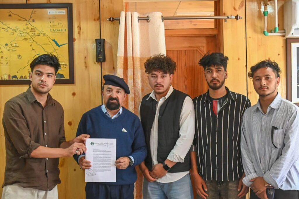ALSWAC Delegation Meets CEC Kargil, Discuss KSSRB Results and Pending Scholarships