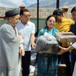 Department of Agriculture Distributes Button Mushroom Units to Farmers and SHGs in Kargil